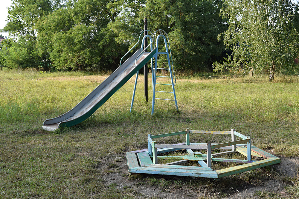 The Dangers of Metal Playground Slides